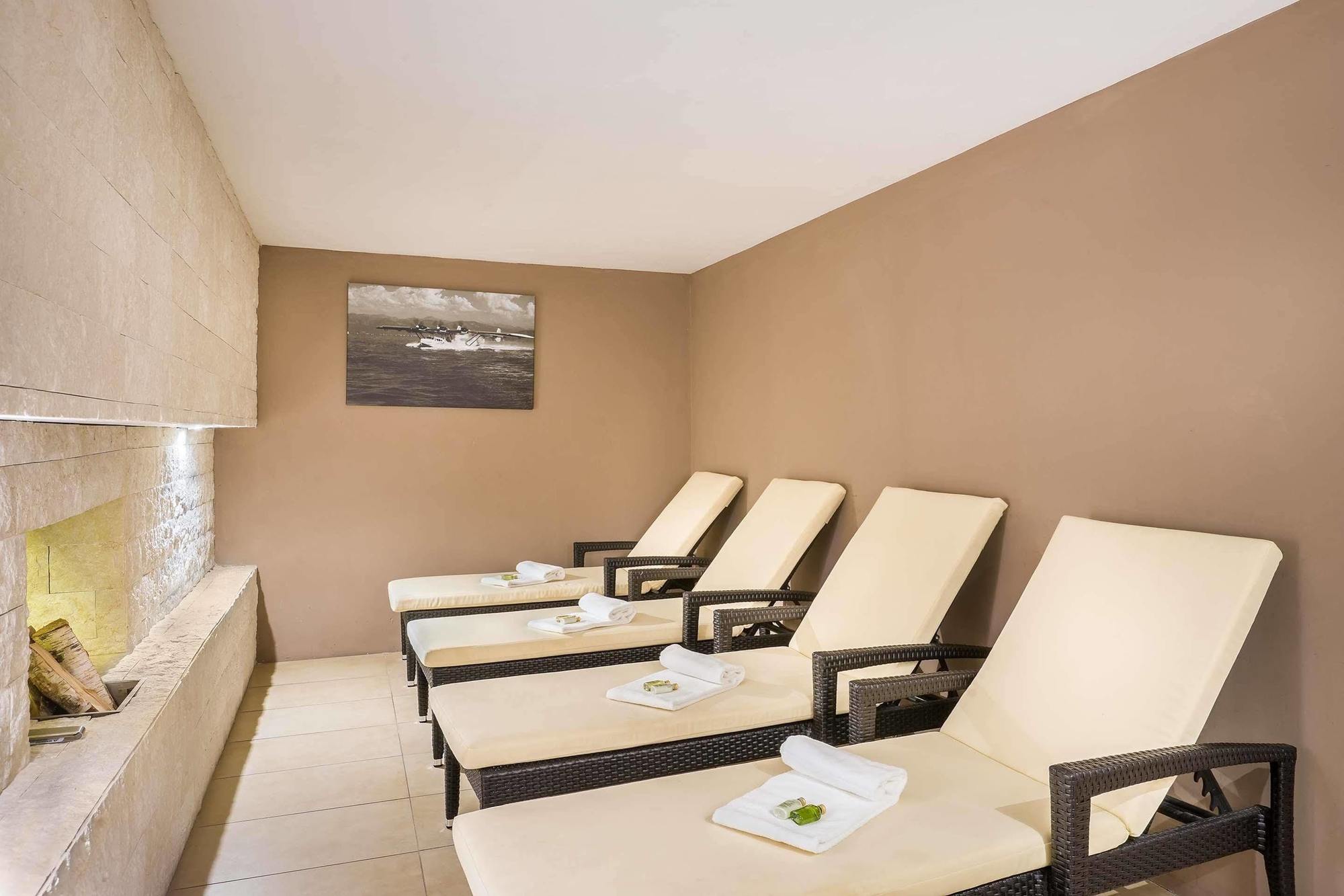 Best Western Hotel Goldenes Rad FDH Extérieur photo